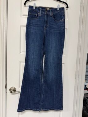 Levi’s Classic Women's Flared Jeans - Dark Blue